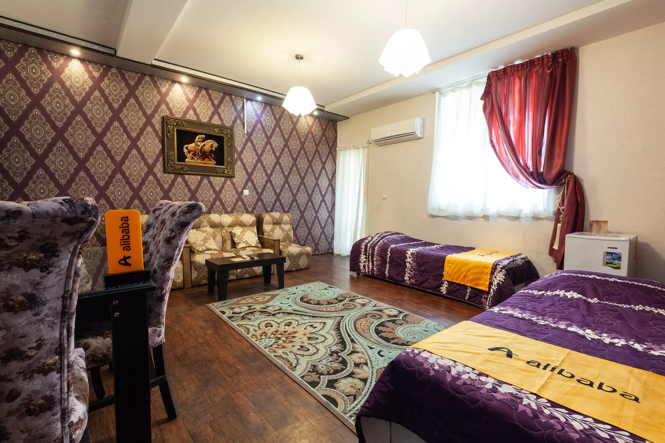 Alibaba https://cdn.alibaba.ir/ostorage/hotel-accommodation-images/6858eda9ac13a7ed0d84dfa8_سوییت چهارتخته یک خوابه (2).webp